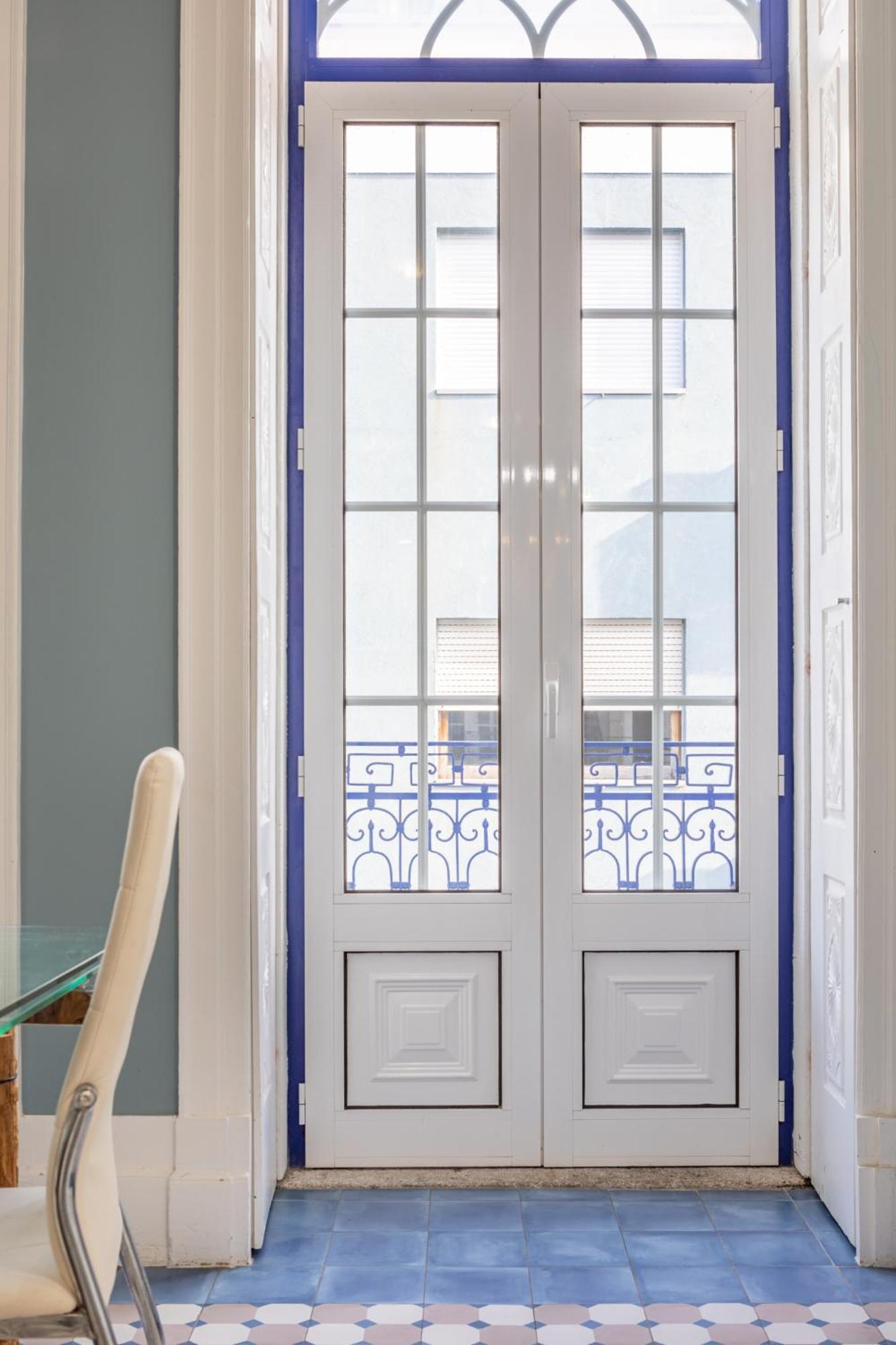 Deluxe Spacious Flats W Mezzanine By Host Wise Lägenhet OOporto Rum bild