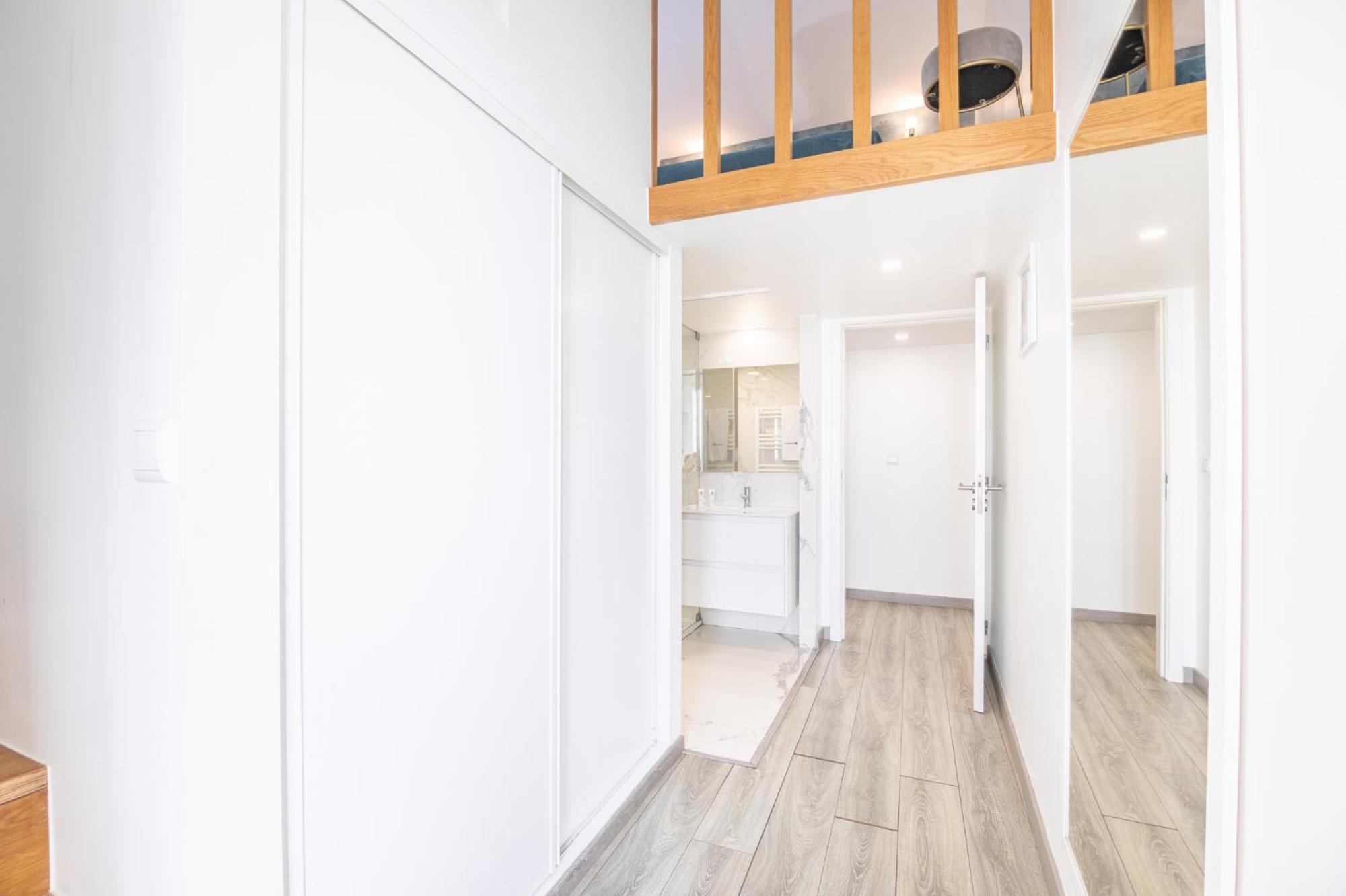 Deluxe Spacious Flats W Mezzanine By Host Wise Lägenhet OOporto Rum bild